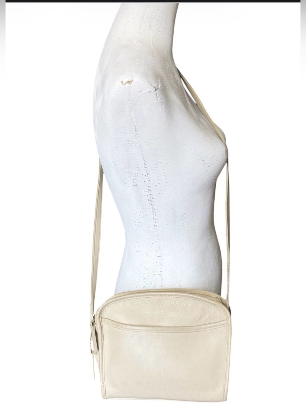 Authentic vintage Coach Metropolis Zip bone leather crossbody bag Women’s purse